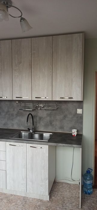 Кухня правена по поръчка