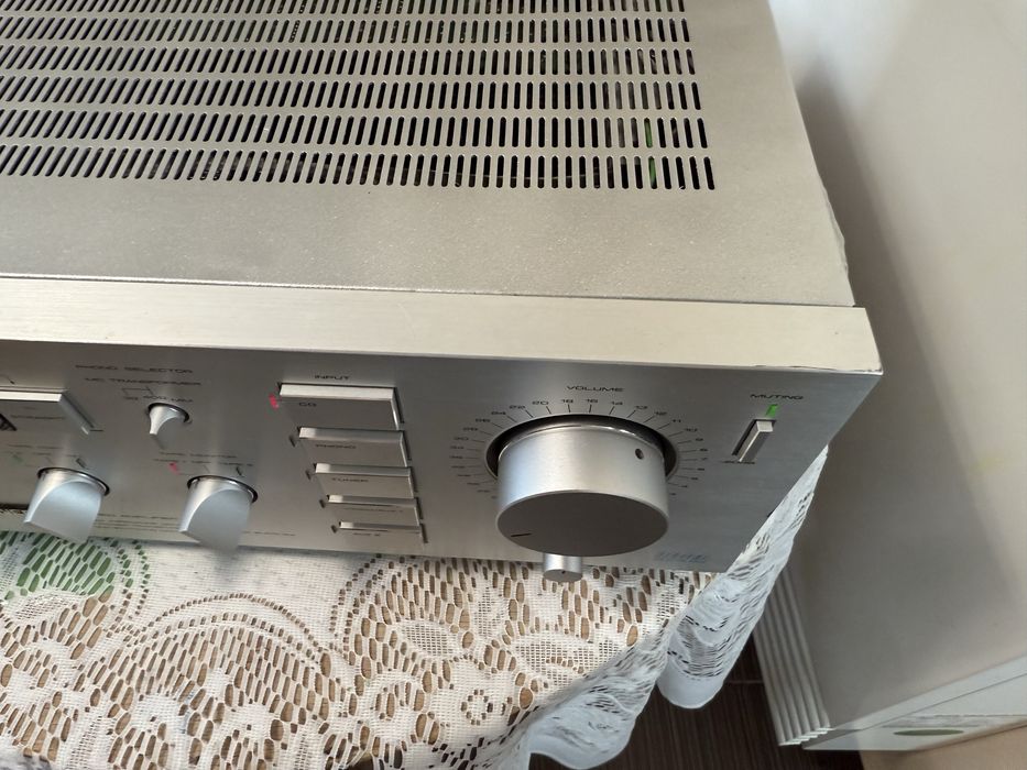 Pioneer A-88X Висок клас стерео усилвател