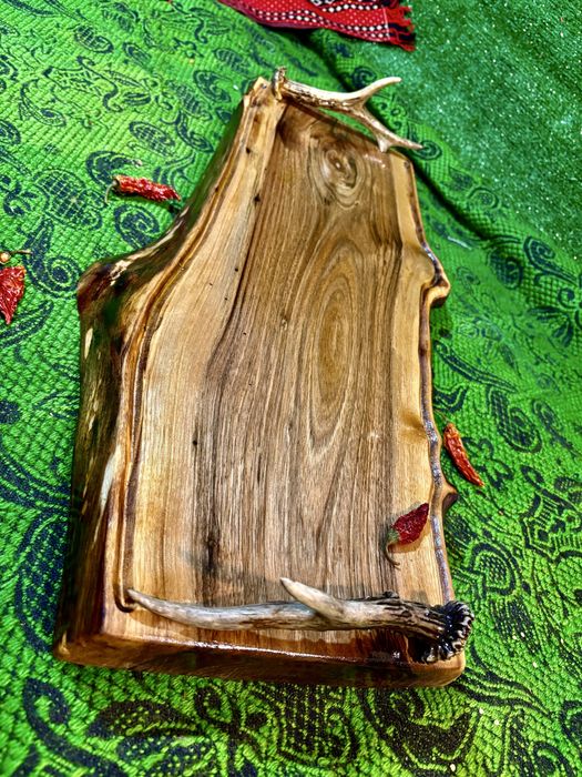 Плата, Подноси от орех с дръжки от рога!