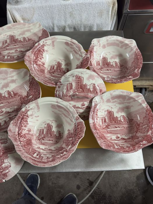 Английски порцелан Castle story