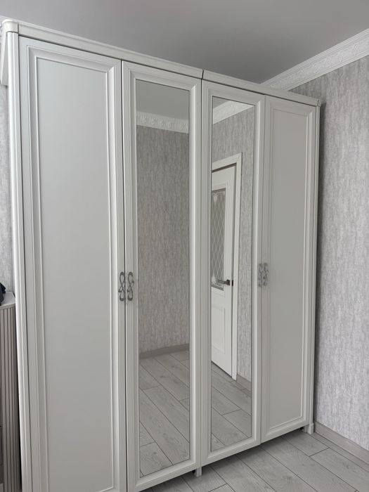 Продается шифоньер для спальной