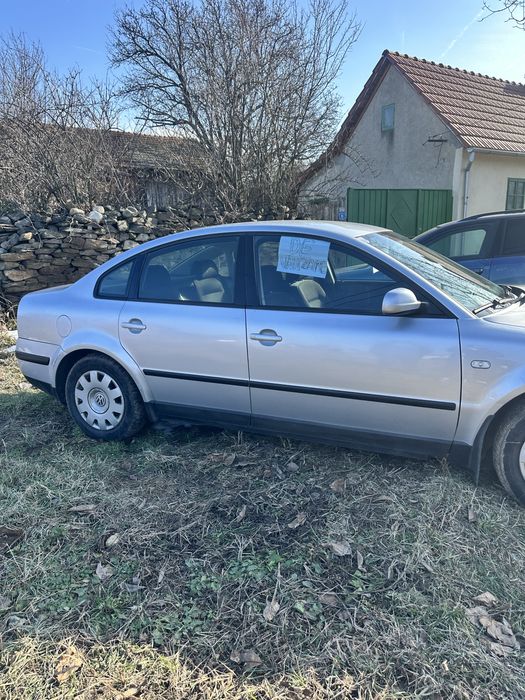 Vw P A S S A T 1.6 benzina