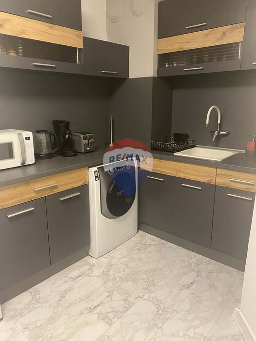 Дава се под наем Четиристаен апартамент в Варна, Червен площад - 80 кв.м за 663 € - Снимка #6