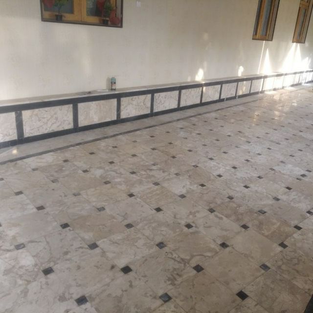 Тош териш хизматлари.