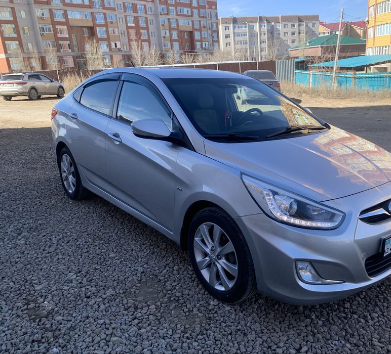 Автомобиль Хундай Акцент