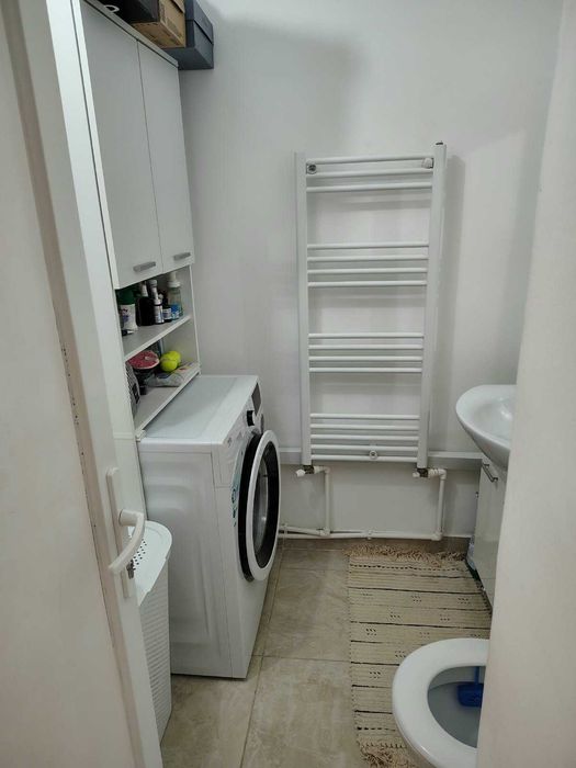 Vând apartament 3 camere