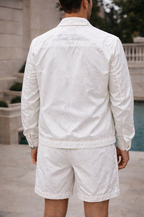 LV комплект от коприна, размер М - Луи Вютон с етикет