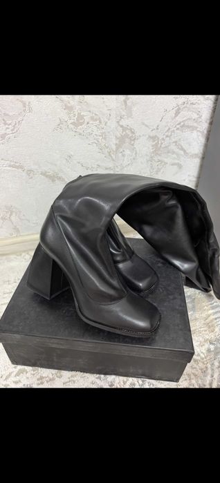 Продам сапоги  женские