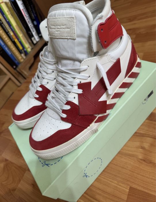 Off White Vulcanized High Top