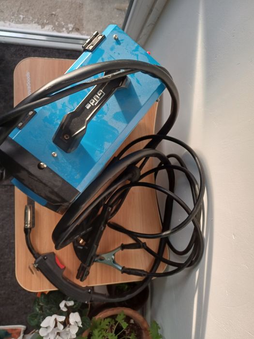 Универсален заваръчен апарат Güde Uni-Mig 125 SYN