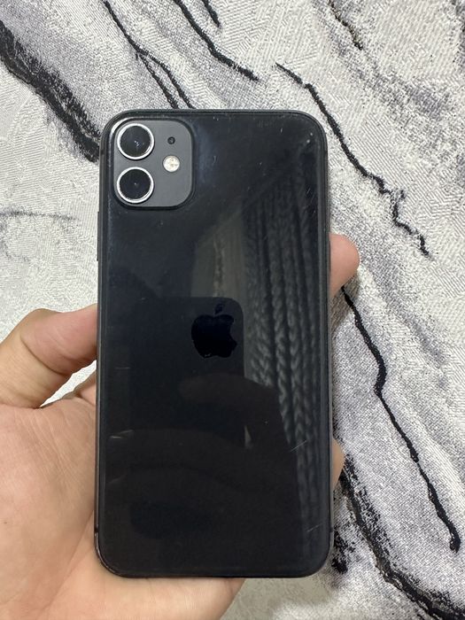 Iphone 11 smartphone
