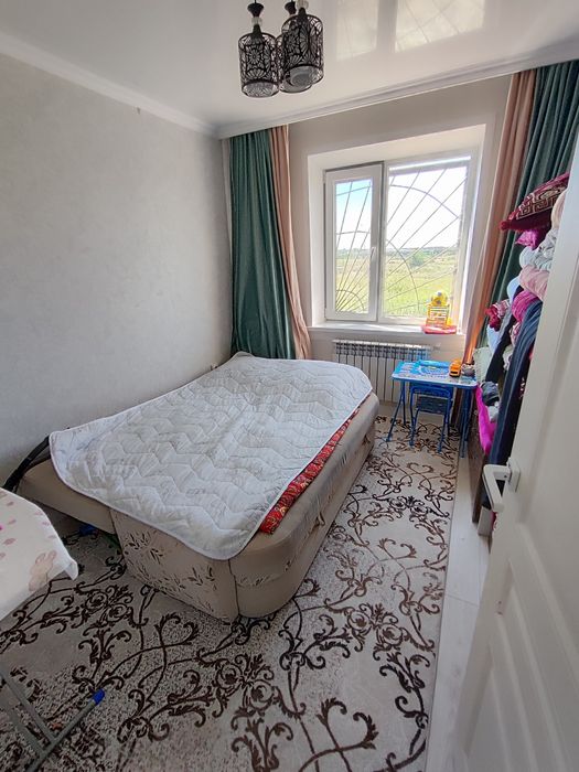 Продается 4-комн (6-85, 1 эт)