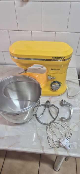 Mixer cu bol Daewoo