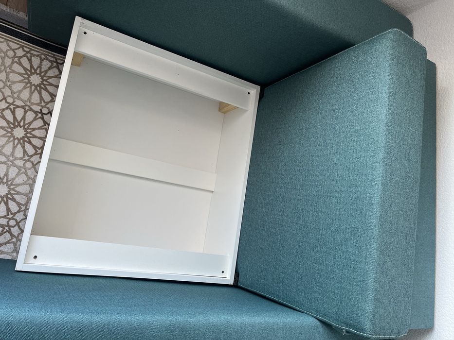 Диван раскладной.