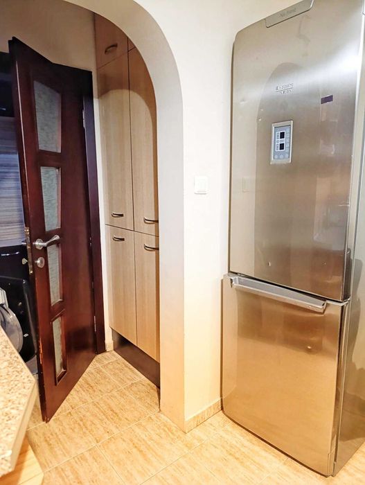 Дава се под наем Тристаен апартамент в Асеновград - 70 кв.м за 306 € - Снимка #5