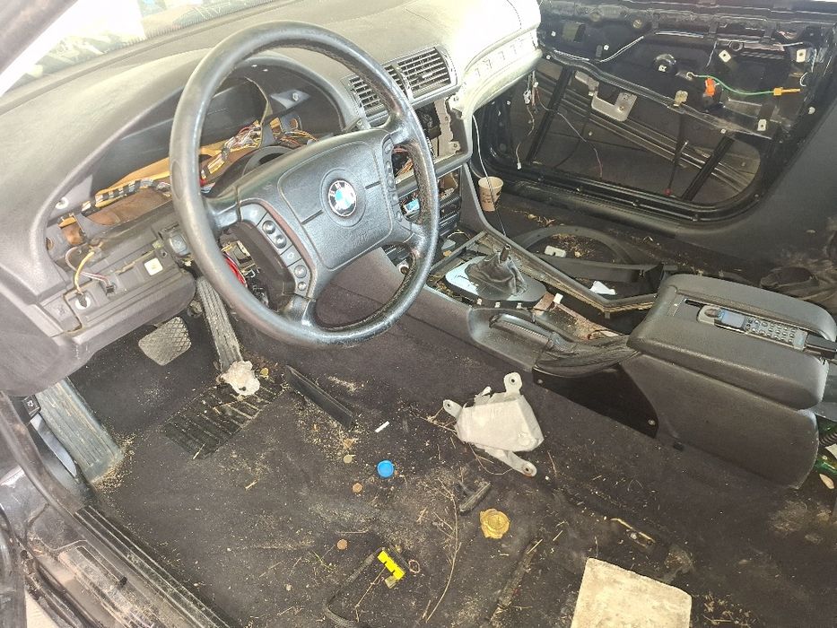 Bmw e39 на части