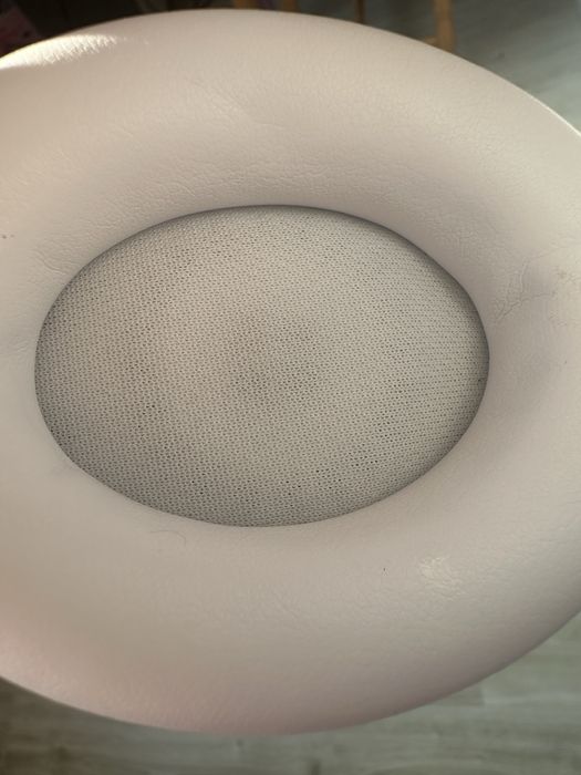 Apple Headphones Beats Studio Pro