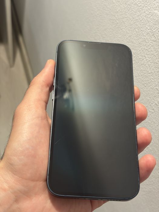 iPhone 13 , black ,128gb