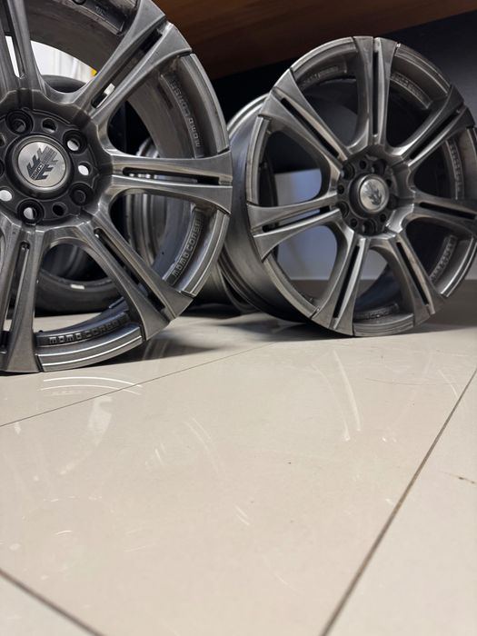 Jante Audi VW Skoda Mercedes R18