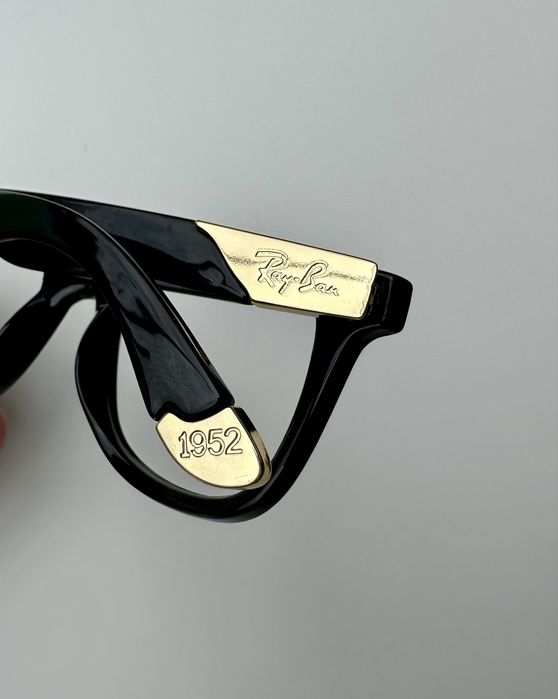 Ray Ban RB2157-K 901/N5 Ultra Wayfarer 1952/18K Gold –RARE / LIMITED