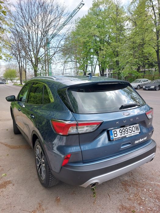 Ford Kuga PHEV Titanium