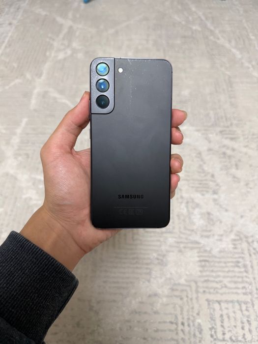 Samsung s22 plus 256GB