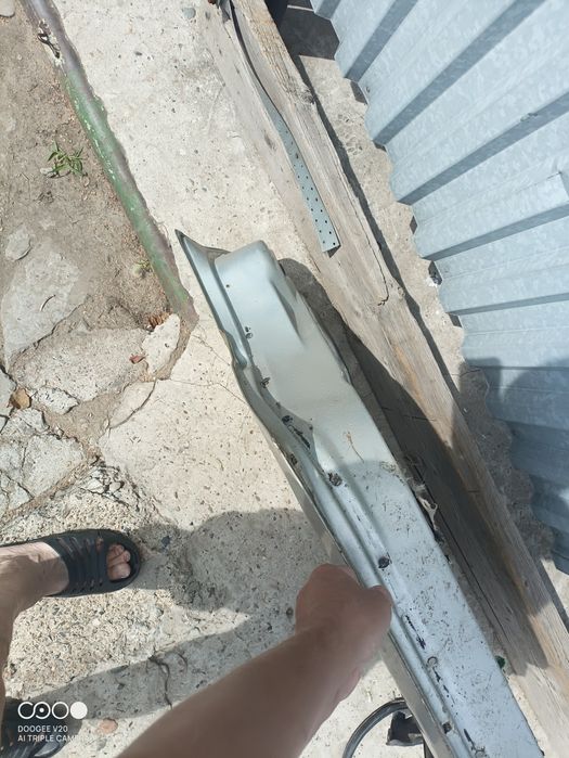 Продам дверь на Субару Легаси