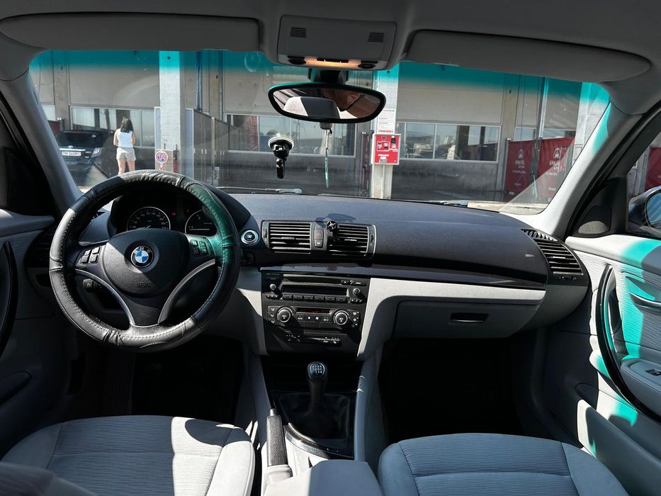 BMW Seria 1 120d 163 cp / Stare foarte bună