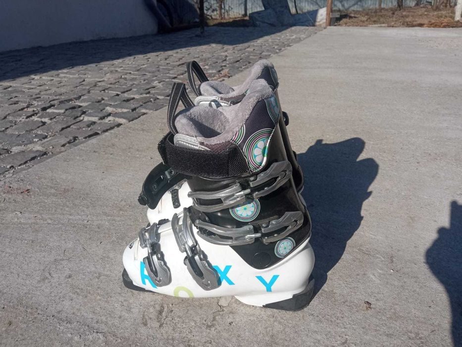 Schiuri Rossignol, cu legături- 145 cm, clăpari Roxi, 39 + bețe