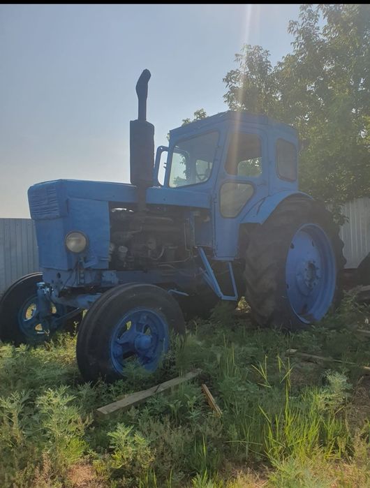 Продам т40 на ходу без акума