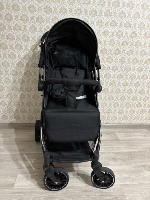 Коляска прогулочная Ining baby, черный