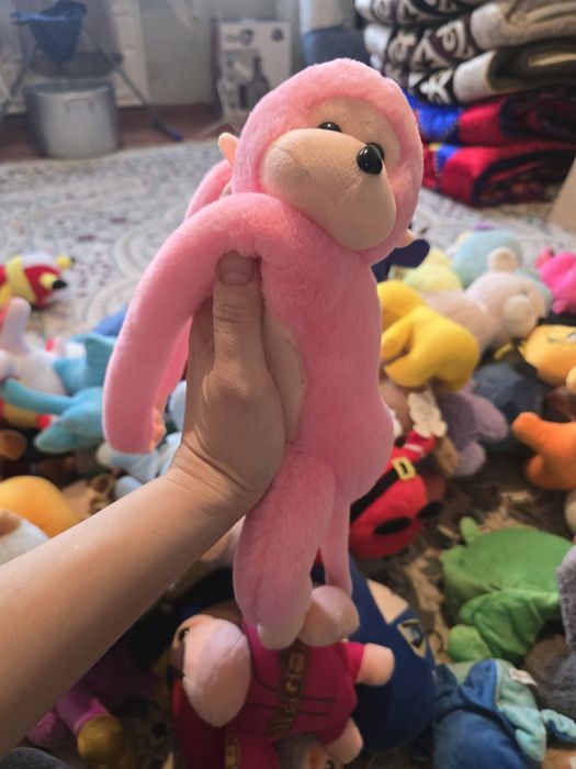 Мягкие игрушки разного размера