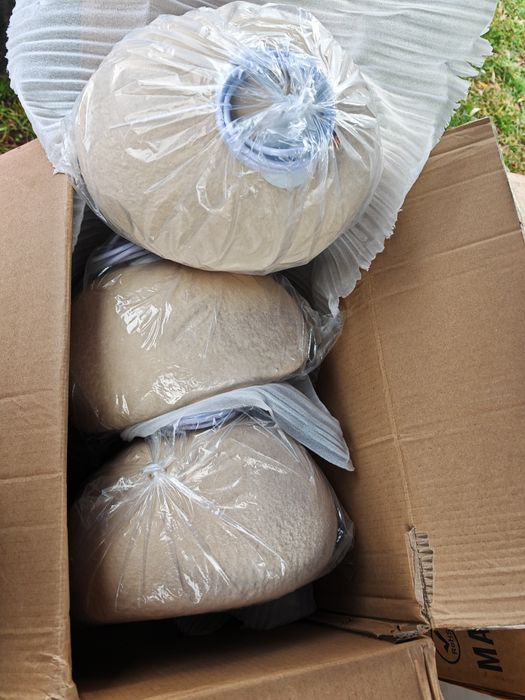 Модерни висящи лампи Wabi-sabi 3×30см, Е27, полиетиленови, регулируеми