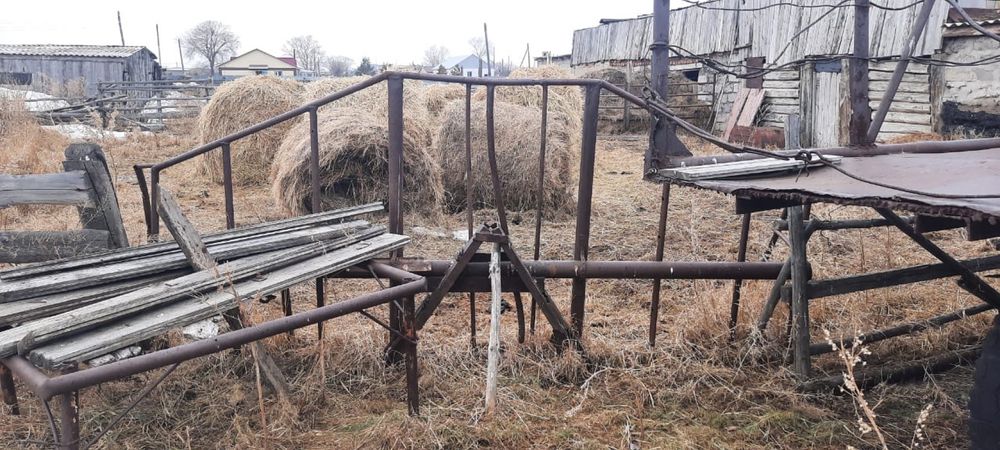 Продам трактор в комплекте