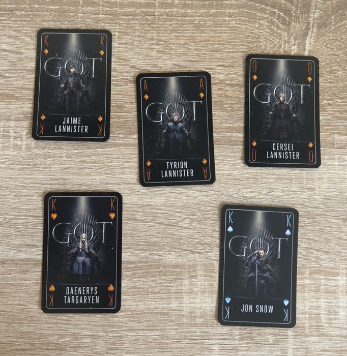 Карти Ливърпул, Арсенал и Игра на Тронове (безплатна доставка)