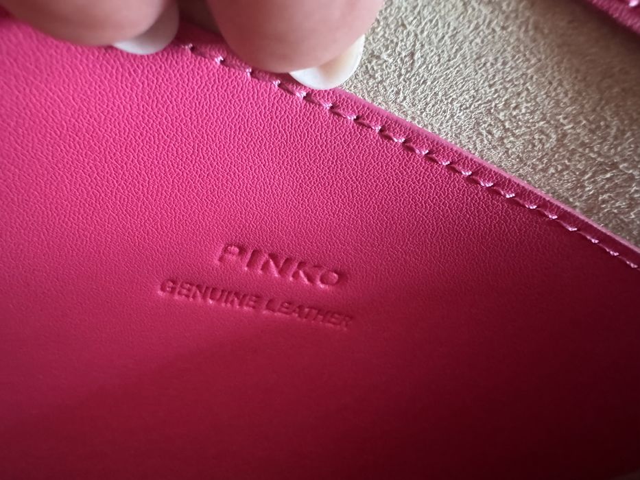 Кожена чанта Pinko