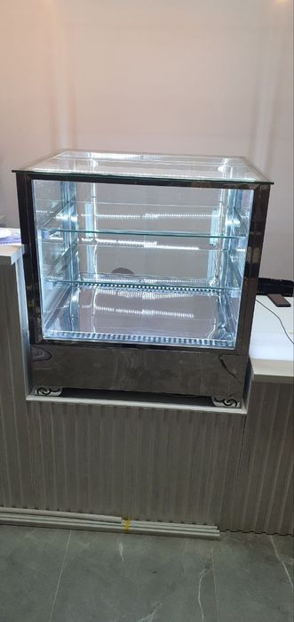 Витринные холодилники