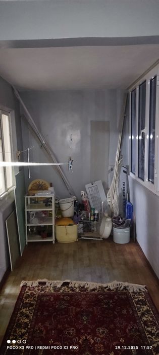 Продётся 2-х комнатная квартира в Навои, в районе Шодлика