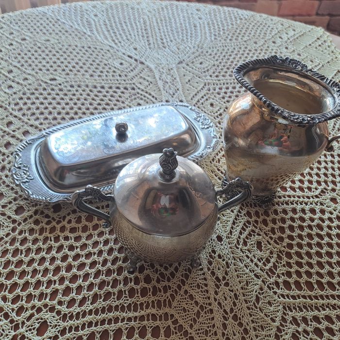 Набор мельхиоровый продам