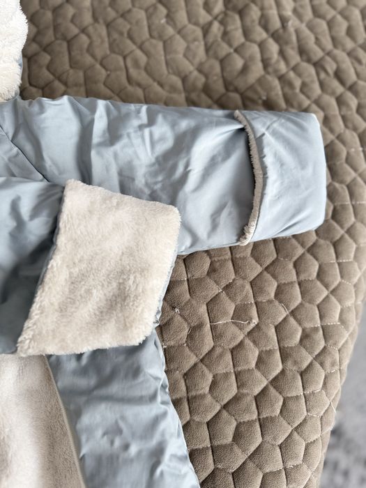 Продам осенний комбинезон