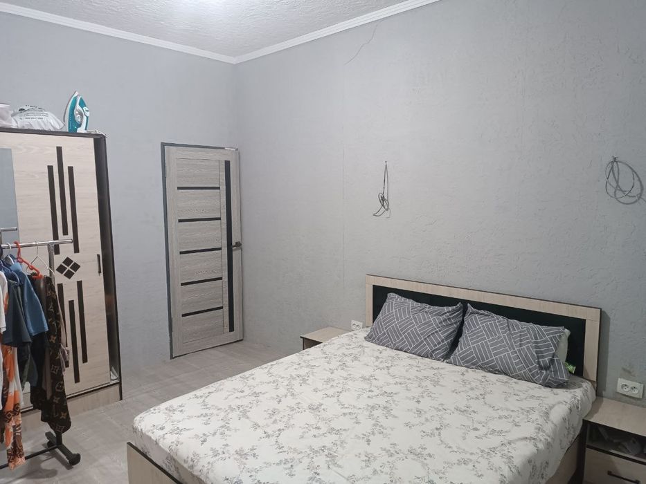 Продаётся дом в Сергелях,одноэтажный с тремя комнатами.