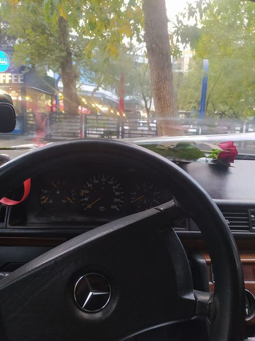 Продам 300d w124