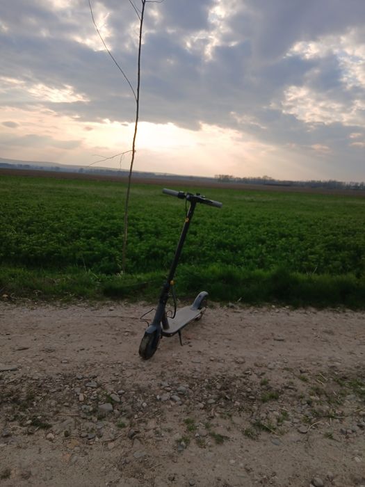 Vând trotineta electrica erides sau schimb cu kukirin g2 ofer diferenta