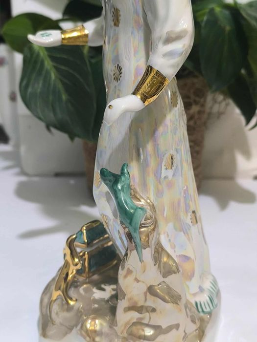 Руски порцелан статуетка Дулево