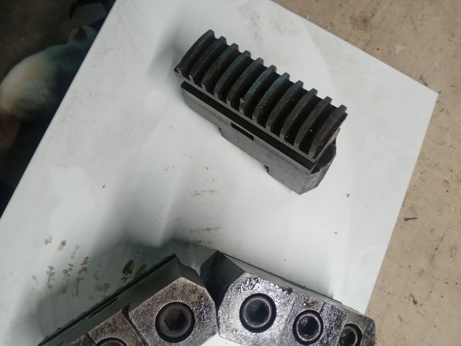 Продам токарный патрон ф.315