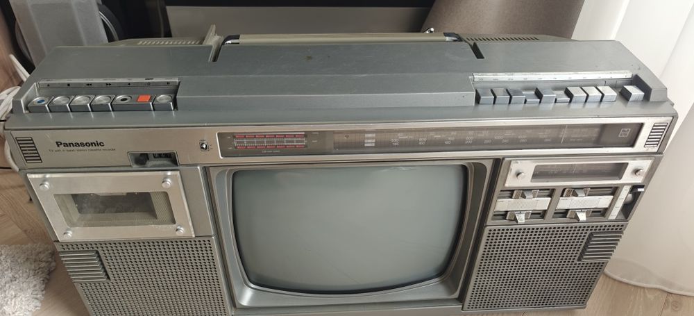 Boombox -TV Panasonic TR-1200RU