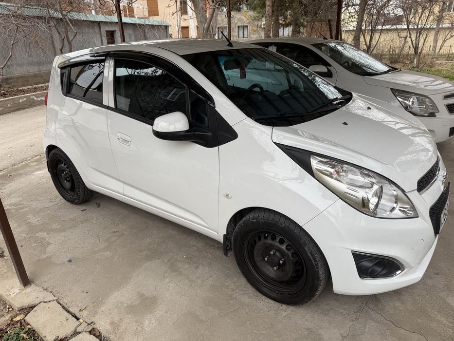 Продается автомобиль Shevrolet Spark автомат