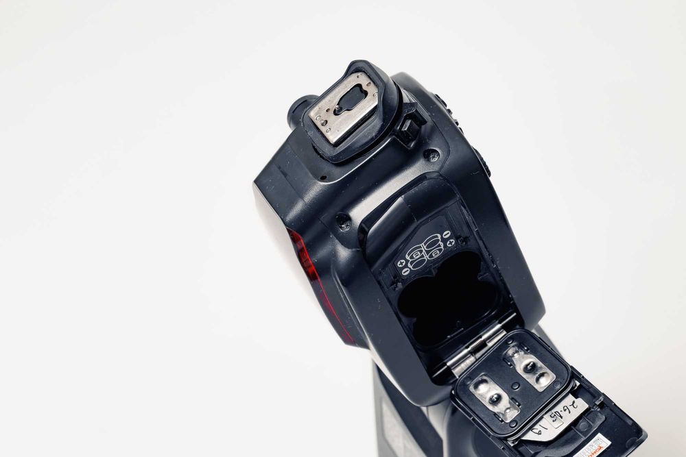 Вспышка Yongnuo Speedlite YN-660
