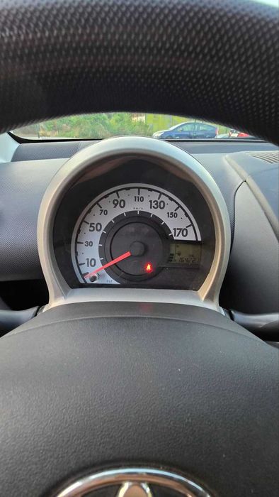 тойота айго - първи собственик за българия