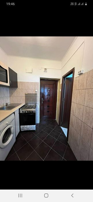 Garsoniera de inchiriat